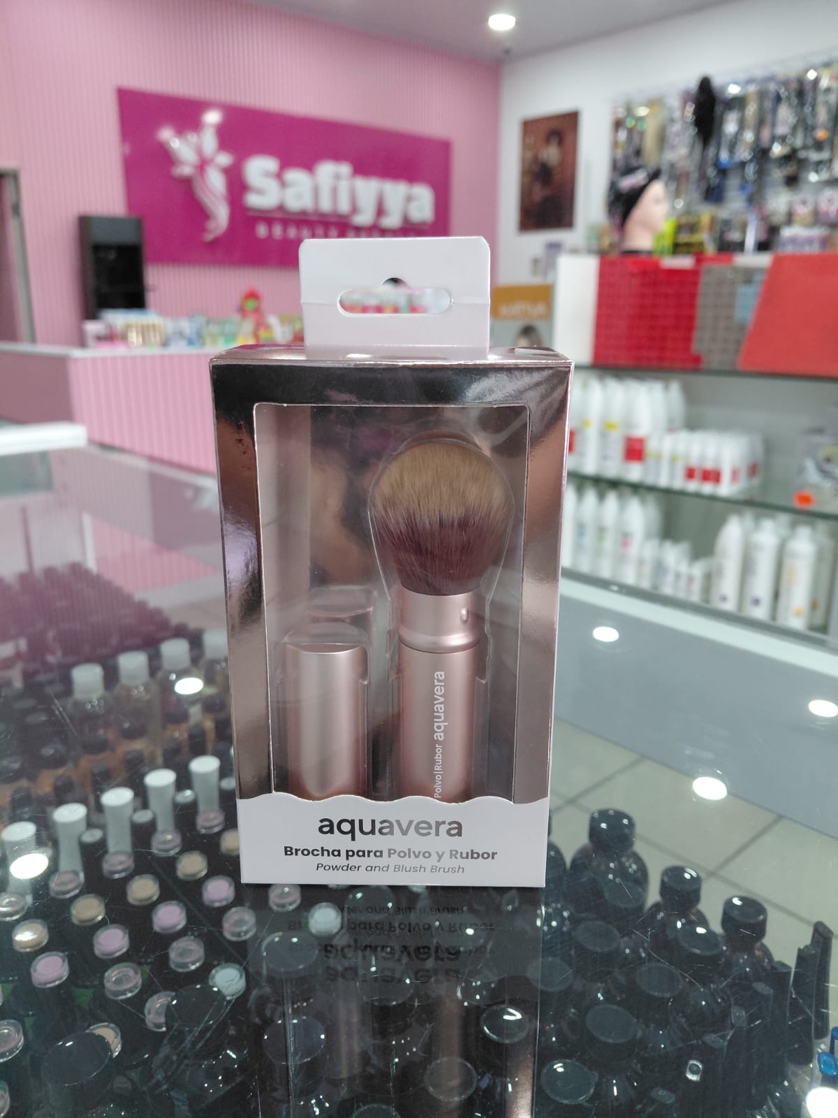 AQUAVERA BROCHA PARA POLVO Y RUBOR
